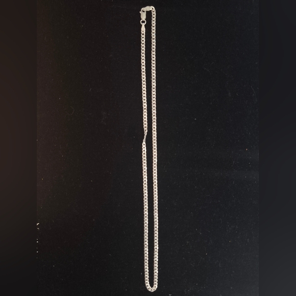 .925 Sterling Silver 18-inch Cuban Link Necklace - Picture 1 of 4